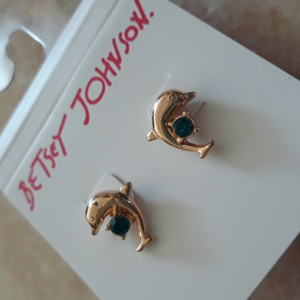 3x*Host Pick*Betsey Johnson dolphin earrings - Picture 2 of 11